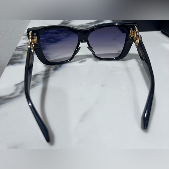 Balmain Cat eye sunglasses. - Picture 8 of 12